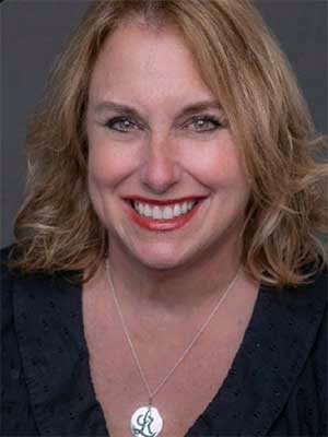 LeeAnne Ryan Director of Sales